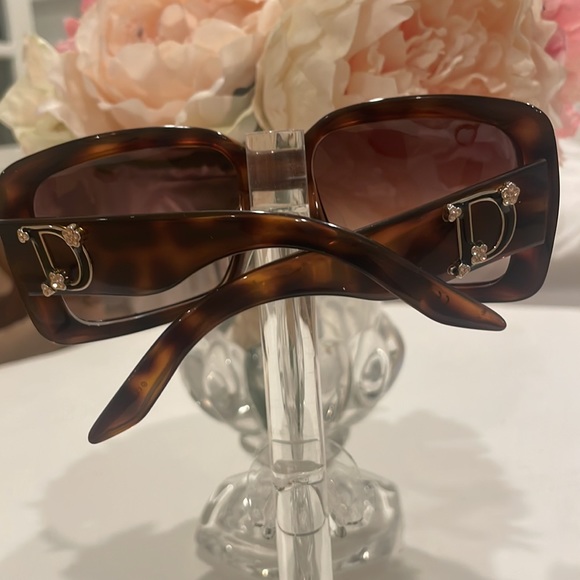 Dior vintage sunglasses - Picture 3 of 5